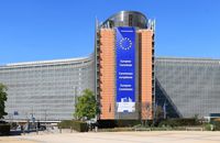 Єврокомісія знову розкритикувала стан верховенства права в Польщі