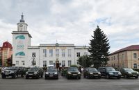 Чортківська громада відправила на передову ще дев'ять автомобілів