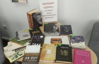 Обласна бібіліотека Прикарпаття: русскі книги - на макулатуру, читачам - про Бандеру та історію ЗУНР