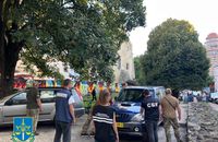 Київська влада руками львівських силовиків вирішила добити відомого волонтера і митця