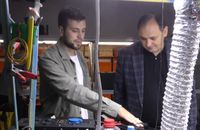 На Івано-Франківському підприємстві виготовляють супер‑павербанки для ЗСУ (ВІДЕО)