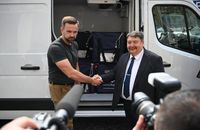 Угорці передали Закарпаттю вакцини Pfizer на 800 тис. евро