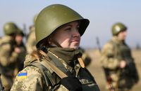 Плановану тотальну мобілізацію жінок до ЗСУ скасовано офіційно