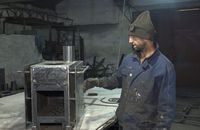 Переносні пічки для ЗСУ з віршами Ліни Костенко виготовляють на Прикарпаттю