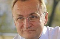 Міський голова Львова чітко зреагував на обшуки в громадського діяча Літинського