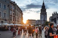 Польська політика асиміляції працює – більшість біженців поки що не планують повертатися до України