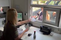 Активно повертаються додому — за добу з-за кордону приїхали 38 тис. українців