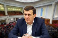 На закарпатського нардепа Петьовку склали протокол – просив дозвіл для перетину кордону родичам