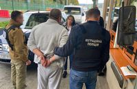 На Львівщині викрили ще один канал переправлення чоловіків призовного віку за кордон