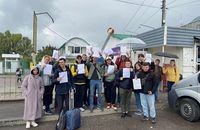 Петиція щодо виїзду за кордон студентів-чоловіків набрала необхідних 25 тис. голосів