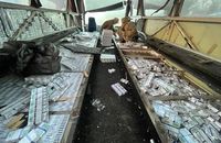 В автобус, який перевозив туристичну групу, контрабандисти спакували більше 150 тисяч пачок цигарок