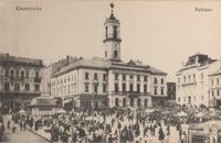 У Чернівцях на Ратуші зламався старовинний годинник