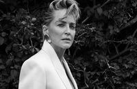 Шерон Стоун знялася для обкладинки Vogue Adria у костюмі львівської дизайнерки