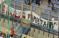 На матчі «Шахтар» – «Легія» польські фанати вивісили банер «Волинь пам'ятаємо!»