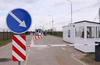 На Закарпатті військовий на авто прорвався через КПП до Угорщини